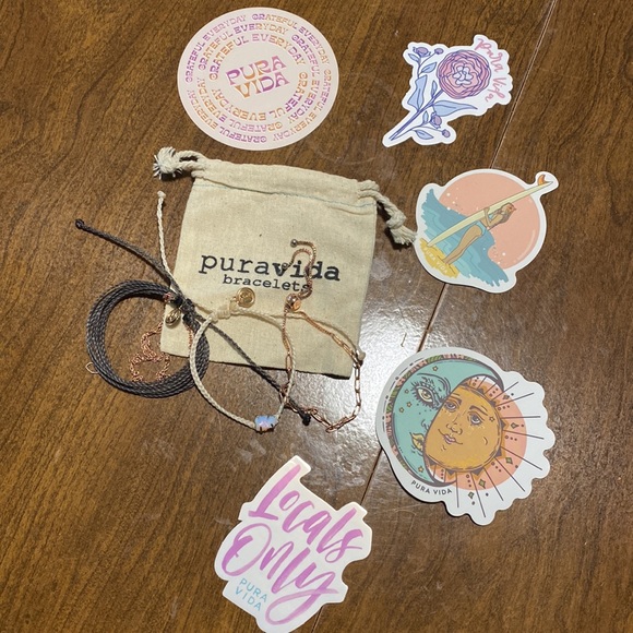 3 pura vida bracelets - Picture 6 of 8